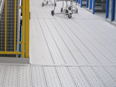 Flooring-with-holes