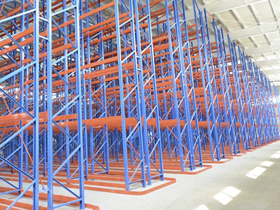 Narrow-Aisle-Racking
