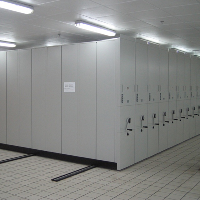 Mobile Shelving & Cabinet